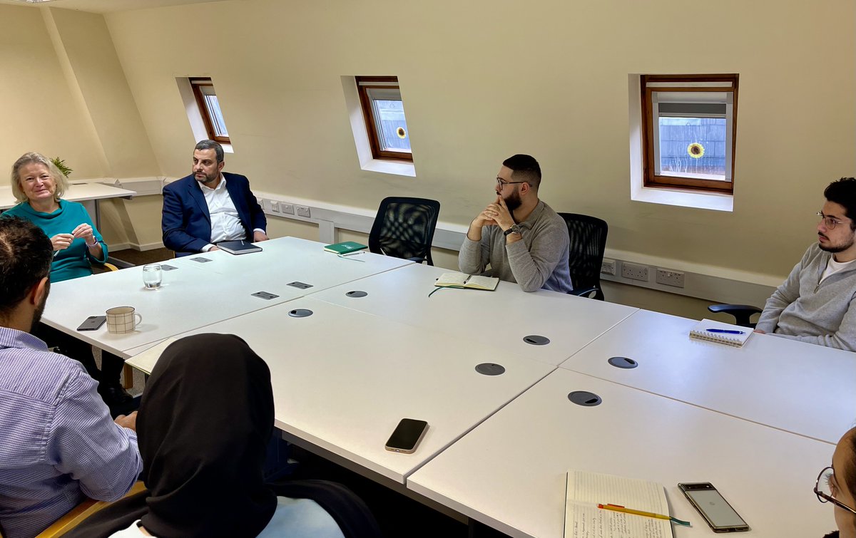 The MCF Future Leaders met with the inspiring Catherine Roe, current CEO of @weareamal and former director of the @SaidFoundation earlier this week, engaging in an insightful discussion about bridging the gap between Muslim communities and the creative arts field. #CreativeArts