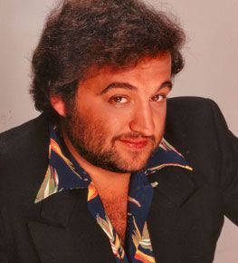 Remembering film/stage/television actor, comedian, and singer John Belushi, who was born #OTD (January 24th) in 1949.  #SecondCity #SaturdayNightLive #AnimalHouse #GoinSouth #TheRutles #TheBluesBrothers #ContinentalDivide #Neighbors