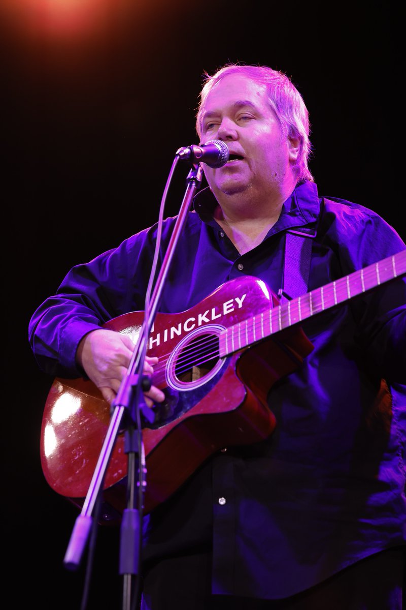 JohnHinckley20's tweet image. I performed at a venue in Virginia. Everything went great!