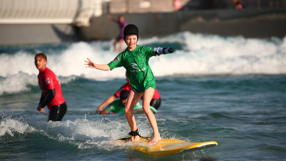 KoalaaCommunity's tweet photo. To celebrate the launch of our Nicole tool last year, we joined forces with @thewave to hold a surfing session!
You can check out all our products on our website https://t.co/CsR1kk6Ns0 π¨β
β
#LimbDifference #LimbDifferenceCommunity #AssistiveTechnology #Prosthetics https://t.co/NMeS6tHHIV