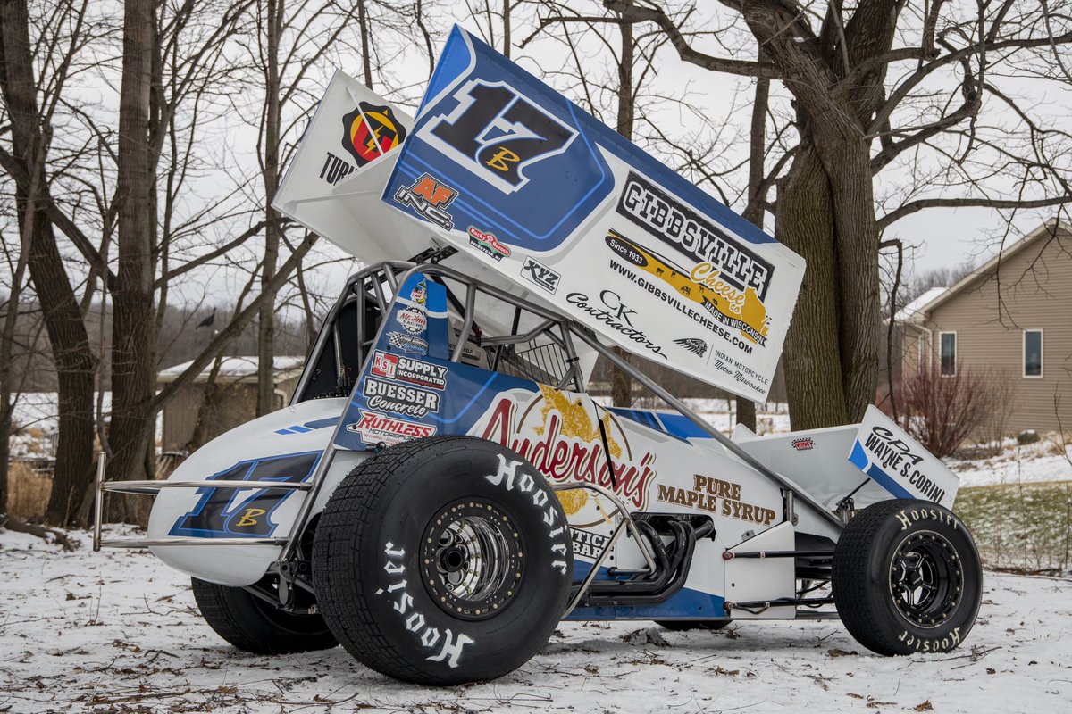 billbalogracing's tweet photo. 𝘽𝘼𝘾𝙆 𝙄𝙉 𝘽𝙇𝙐𝙀. 🔥 

The @AndersonsMaple, Gibbsville Cheese powered 17B is ready for 2023!  Who’s excited to see the North Pole Nightmare back on track? 

📸| Emily Schwanke https://t.co/NRF4vb5aeS