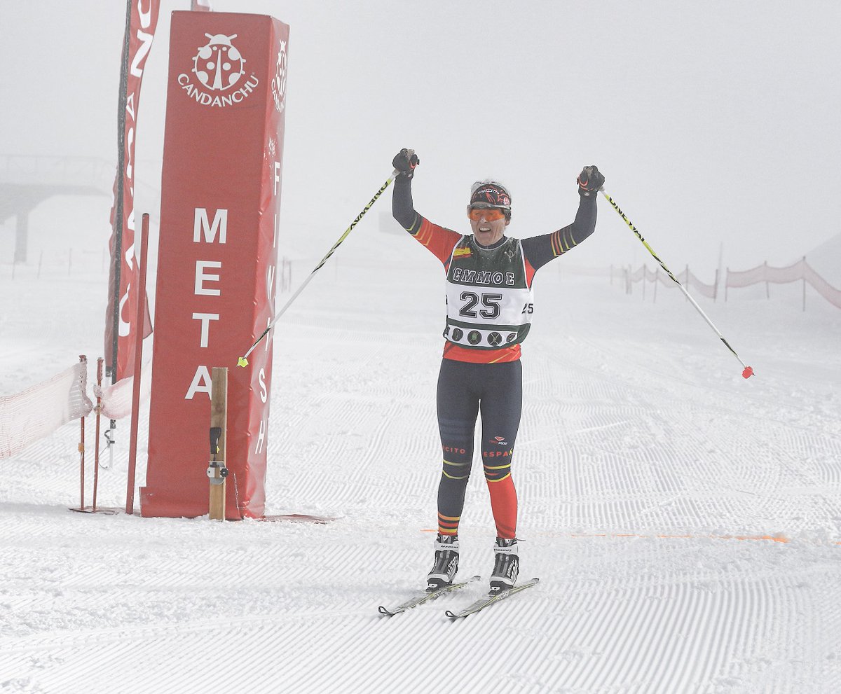 MADOC_ET's tweet photo. 24° Campeonato nacional militar de #esquí.
Hoy, fondo nórdico (15km hombres, 10km mujeres) 
Masc:
🥇@guardiacivil Ruiz 
🥈Sdo Guzman #EMMOE_ET
🥉Stte Gimeno #USBAD_Oroel
Fem:
🥇Brigada Sáez @EjercitoTierra 
🥈GC Pérez
🥉GC Furones
Mañana, slálom gigante en #Candanchú https://t.co/i5Z4GqJ9s6