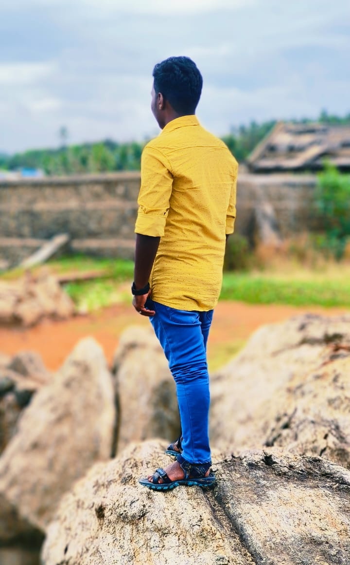 arul_gino_03's tweet photo. Live for each second without hesitation. 👍🏻

#kadiapattanam #muttom #muttombeach #beach #photooftheday #photography #picoftheday #follow #Twitter  #kanniyakumari #kanyakumari #TamilNadu #Tamil #tamilan #india #world #friends #seaside #SEA #beachphotography https://t.co/NzyF5csBSR