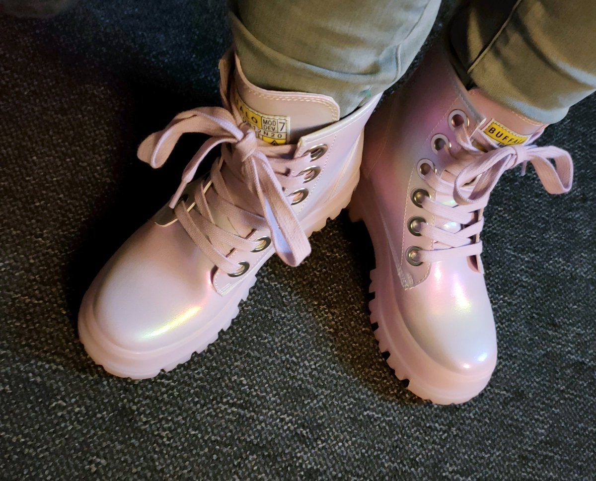 I spent my commission money extremely well on eyewateringly pink rainbow boots, I think :) 

Not sure if its a compliment that everyone calls it 'extremely me' though 😂