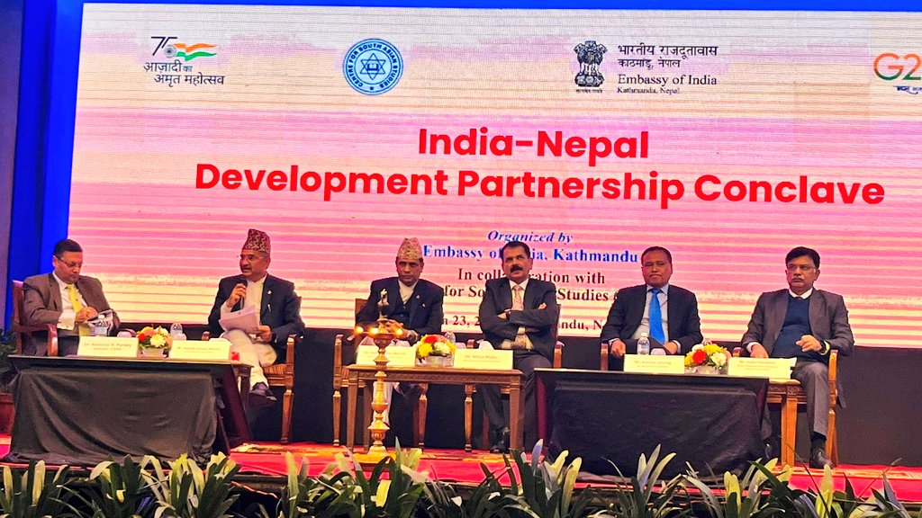 DirPBD_iocl's tweet image. Priveleged to participate in #India-Nepal Development  Partnership Conclave at Kathmandu organized by #EmbassyofIndia in Nepal. Spoke on how #IndianOil is strengthening India-Nepal Cross-border relationship for ensuring #Energy connectivity.