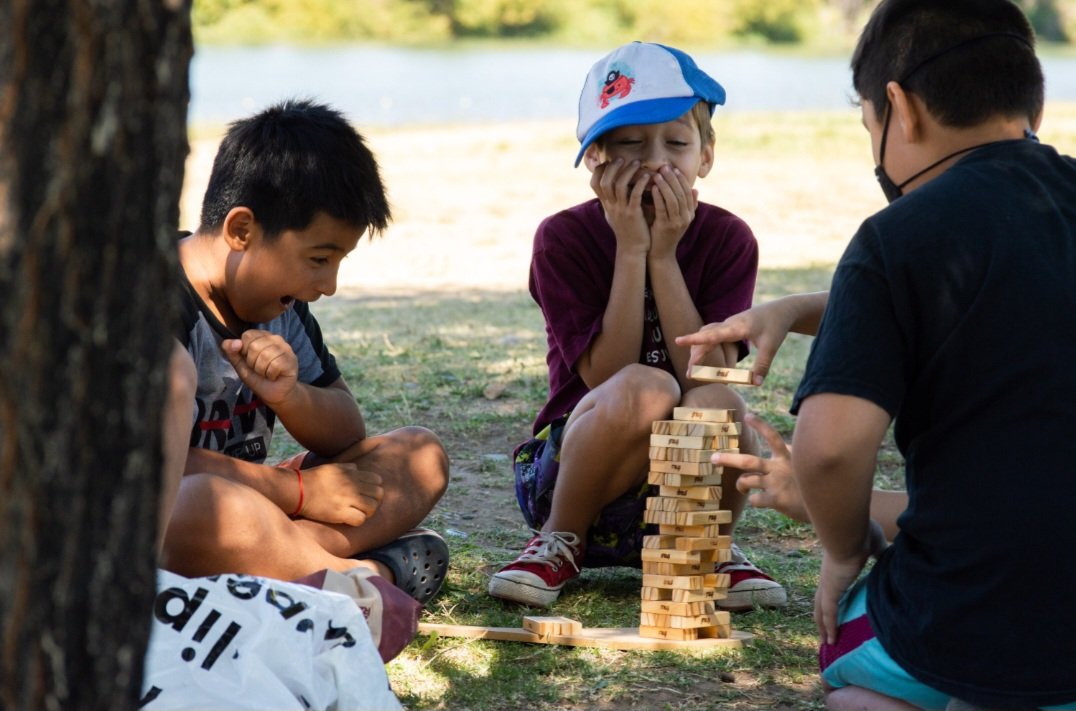 RFlutsch's tweet photo. #PropuestasEducativas
¡La agenda educativa tiene continuidad durante el verano! Acompañamos a más de 5.400 estudiantes con actividades que fortalecen sus trayectorias educativas a través del #ProgramaDeVerano2023 en los CEF de #NeuquénProvincia
@OmarGutierrezOk @MinGobEducNQN https://t.co/8XBA97oI5n