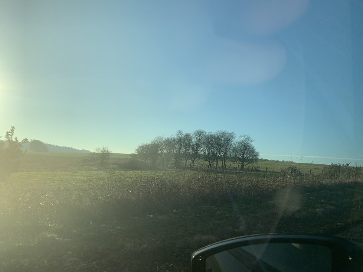 Elliot_resource's tweet image. ‘Welcome to Devon’

Is this the place I put jam or cream on my scone first? 

Don’t get me started on how to say scone though.