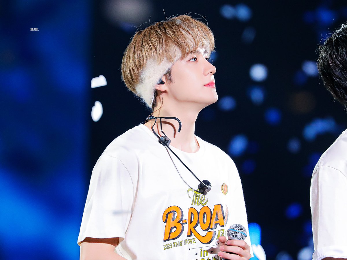 230122
#현재 #HYUNJAE #이재현 #THEBOYZ #더보이즈