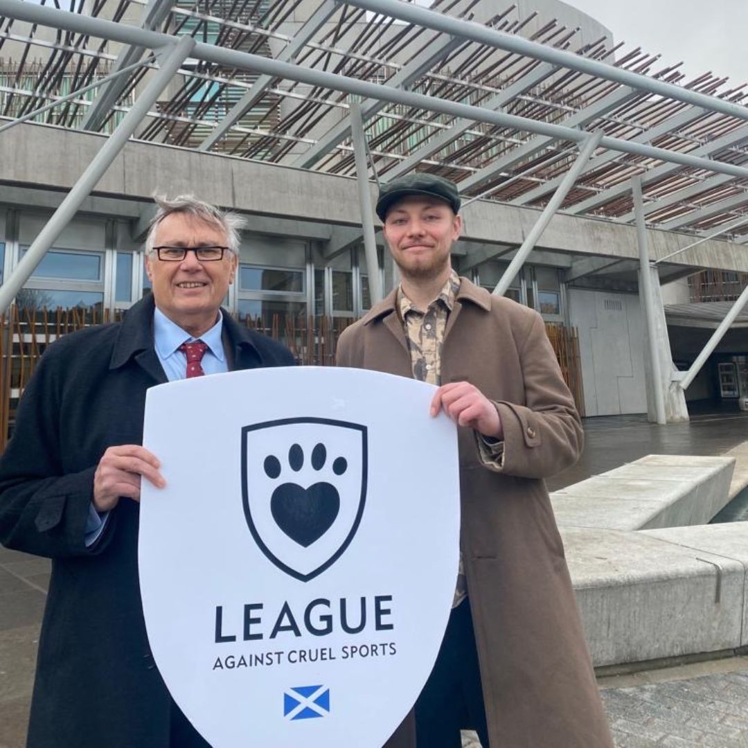 The @LeagueScotland Team are in #Edinburgh on a historic day as the @ScotParl debate the #HuntingWithDogsBill. 

🔁RT if you want the #ScottishParliament to #EndHunting once and for all. 
📺 Watch the debate live: leagueacs.co.uk/MKcqN

#ItsTimeForChange