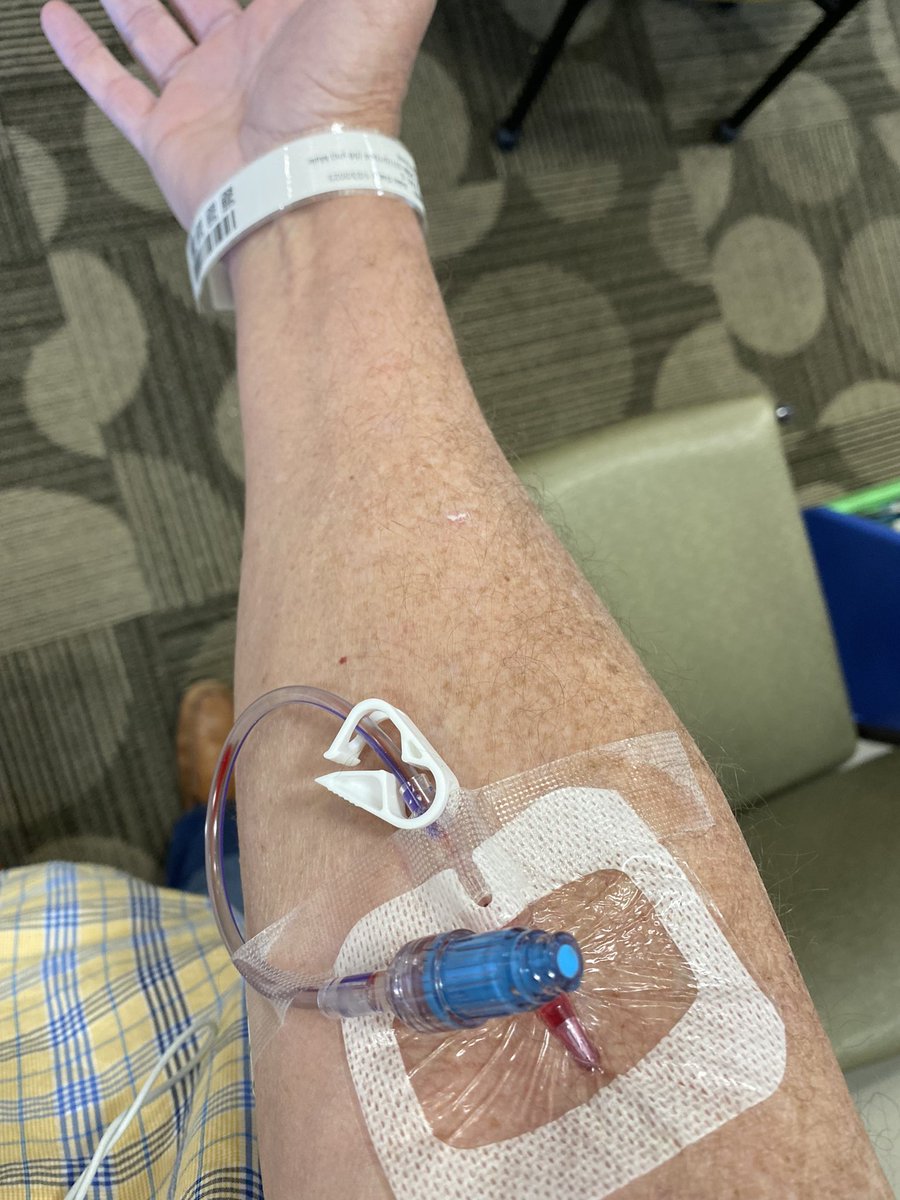 BaseballnBourb1's tweet image. Day two of ER visits for random chest pains.  🤔 Interesting when the ER calls you and wants you to come back for more test!  #OhBoy
