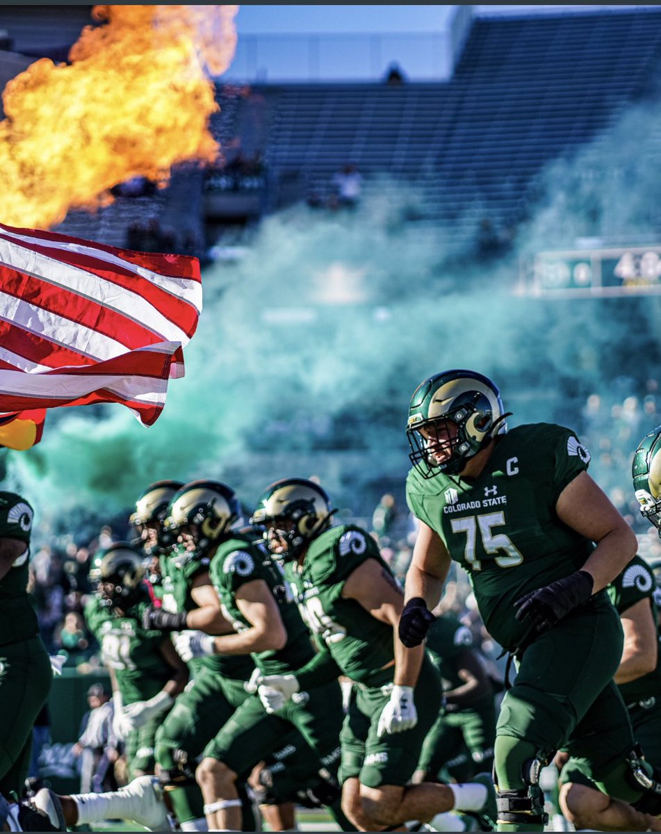 After a great talk with <a href="/BillyBestOL/">Bill Best</a> and <a href="/CoachJayNorvell/">Jay Norvell</a> I am beyond blessed to receive an offer from Colorado state 🙏🏿🙏🏿⚡️ @VGOH_LBCC <a href="/LBCCCoachDeLeon/">Wilder De Leon</a> <a href="/PitLifeCoachP/">Brett Peabody</a> <a href="/CoachSilvernail/">Jericho Silvernail</a>