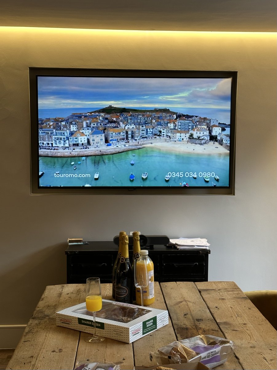 OneBlackBear's tweet photo. The bears have worked tirelessly on the launch of new coach tour brand, @_Touromo. Needless to say, it was a proud moment seeing the ad on TV for the first time - a great excuse to raise a glass of fizz!

Find out more - https://t.co/IMuCMFlYz4

@nationalexpress https://t.co/pFLgtZCNKA