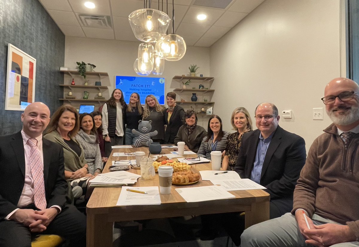 UAwilmington's tweet photo. ENTRE-X Innovation Class Is Taking ACTION And Gaining TRACTION! Kaya Blair, Bella Caraballo, &amp; Emily Copeland practiced their social innovation pitch with a panel of experts. Next steps are to gear up for the trial on Feb. 14—stay tuned! 

#UAInnovation #UAUpperSchool #EntreX https://t.co/HuBNEvSMG5