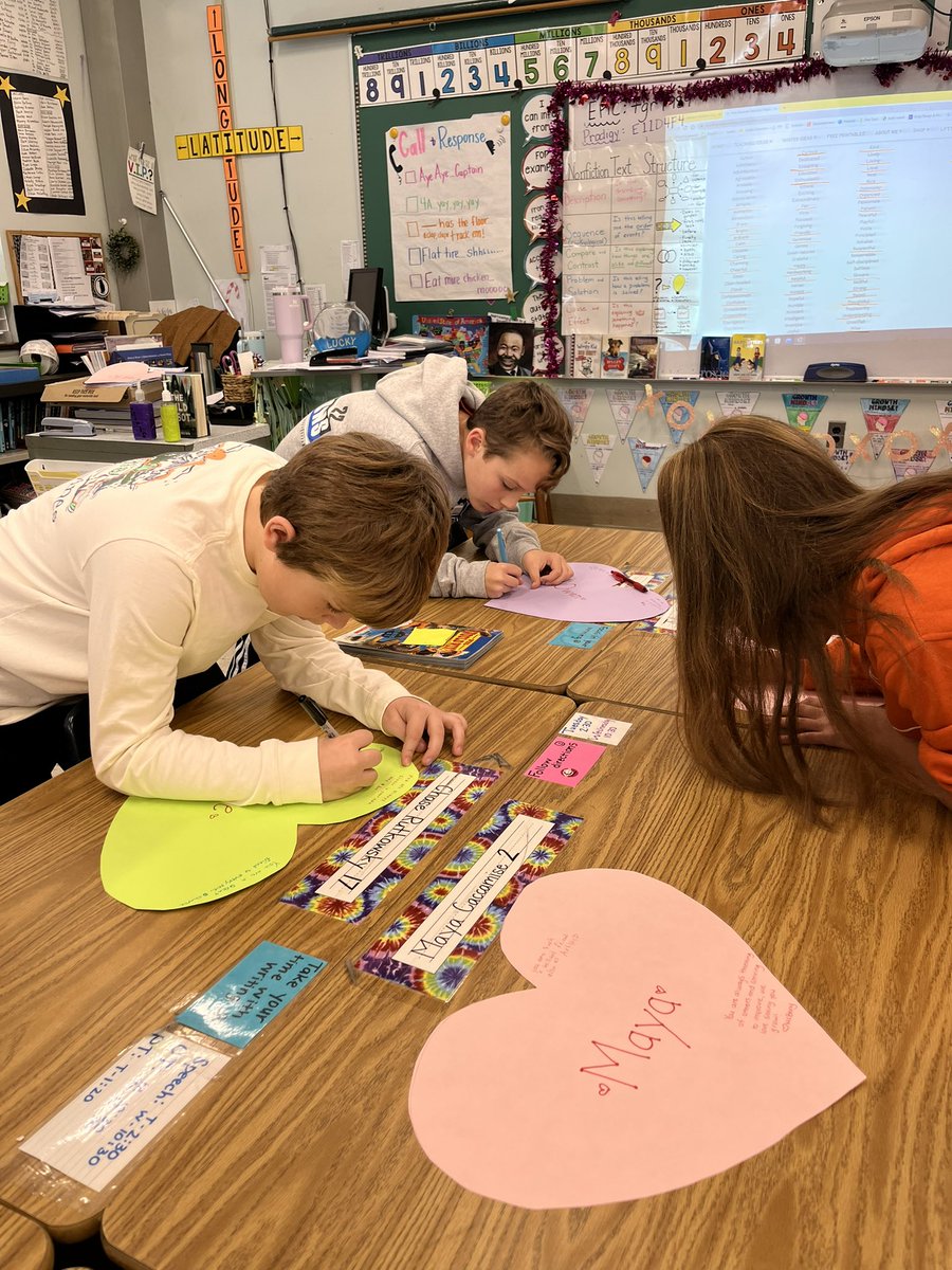 Miss Berry tweet media