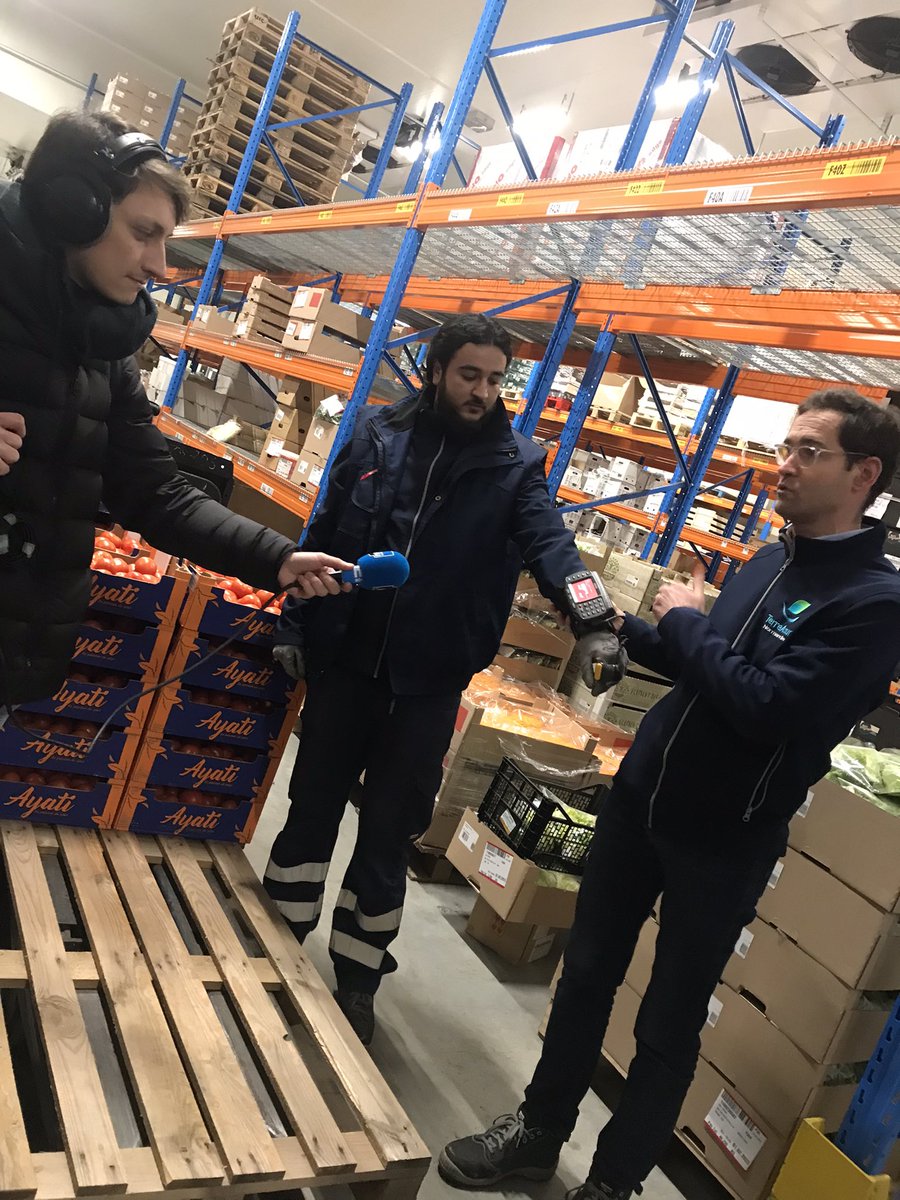 FTravail_NDIE's tweet photo. comme pour M. Figuerido, aujourd’hui en poste chez TerreAzur, 72% des personnes retrouvent un emploi dans les 12 mois après avoir bénéficié d’une immersion professionnelle en entreprise @pole_emploi 
La plateforme dédiée ✔️ https://t.co/zgQYmWOCdm https://t.co/RSpQQ7wURn