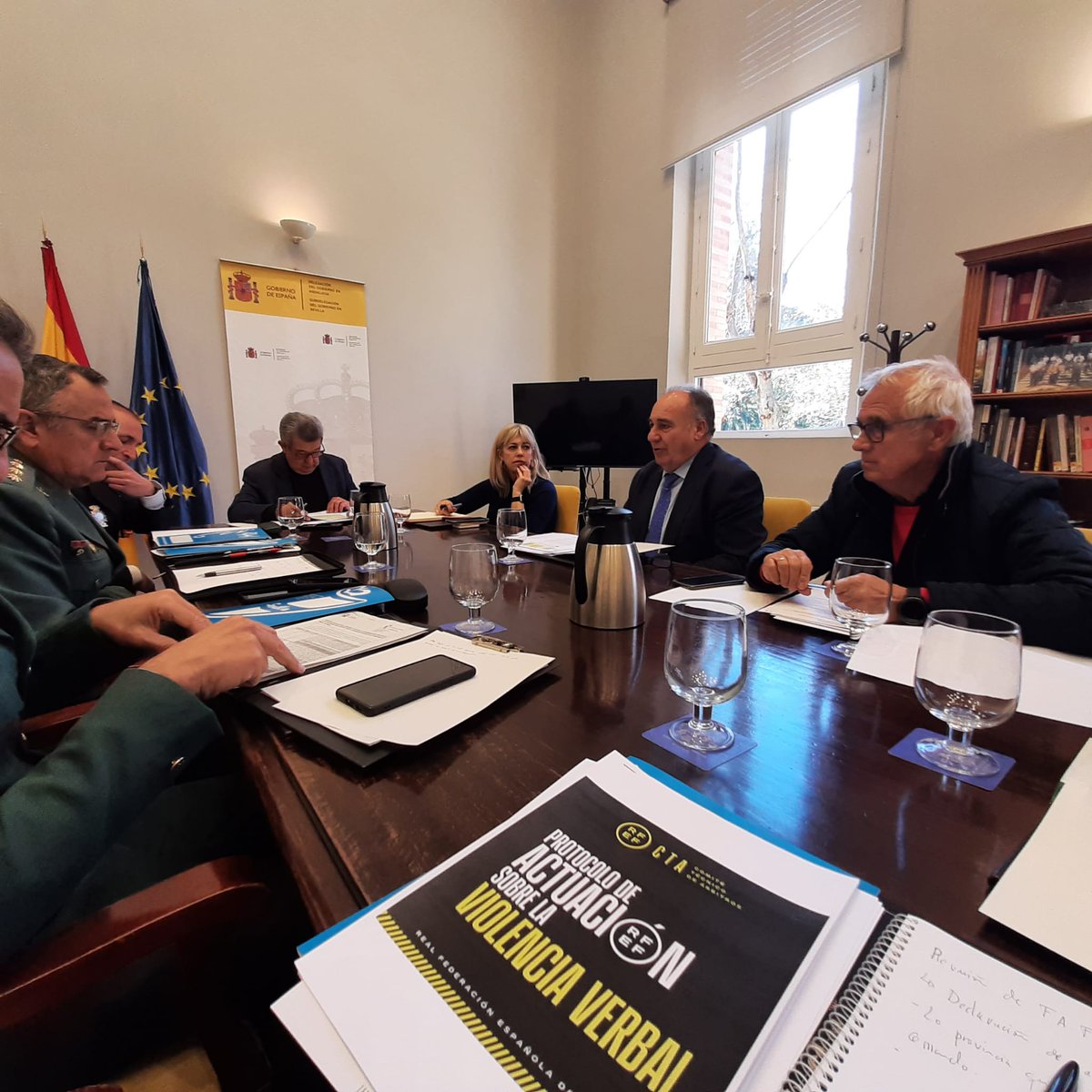 Esta mañana he presidido la Comision Provincial para la Prevención y Erradicación de la Violencia en el Fútbol de la provincia de #Sevilla. Desde la <a href="/RFAF/">RFAF</a> se ha informado a las FCSE del Protocolo de Actuación sobre la Violencia Verbal #Futbolbase