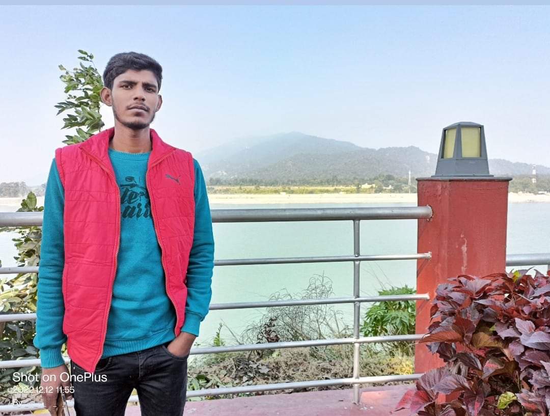 withvishalsingh's tweet photo. रुतबा तो ख़ामोशियों का होता है ..
शब्द तो बदल जाते हैं , लोग देखकर ।। https://t.co/8Vx8gGZtVA