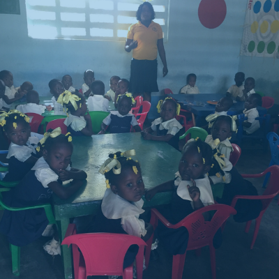 EwoHaiti's tweet photo. At Ewo, we often refer to giving our friends in Bayonnais a “hand up, not a hand out.”  We are focused on Development (a hand up) versus Relief (a hand out) because we feel strongly that they are two very distinct ways of helping. Have you ever wondered what that means?

Check ou https://t.co/SX97gswyKk