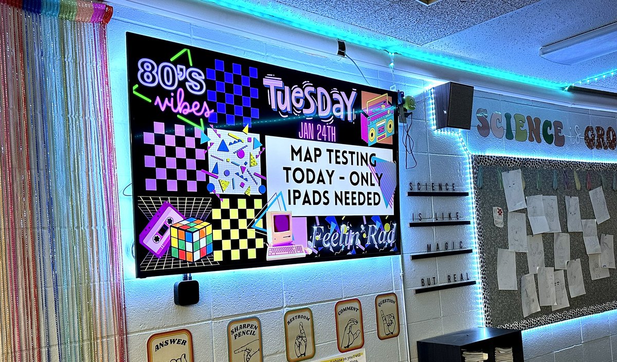 Even the classroom went 80s today! #80RockinDaysAtSAISD