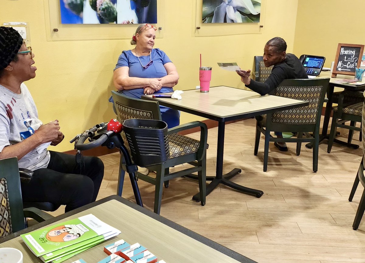 PHXHousing's tweet photo. Aeroterra Senior residents were given a presentation on #CaptionCall, a service that makes phone calls easier and more enjoyable for people with hearing loss by providing captions. 📞  @sorenson_comm  #affordablehousing https://t.co/ksUNF51Gnm