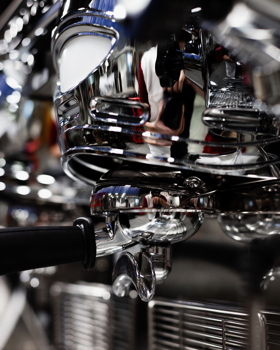 ABQCoffeeEquip's tweet photo. Is there anything better than a shiny new espresso machine? 😍 We've got new stuff! Visit https://t.co/f06A90USEs to check it out! https://t.co/ZV93DoPqOe