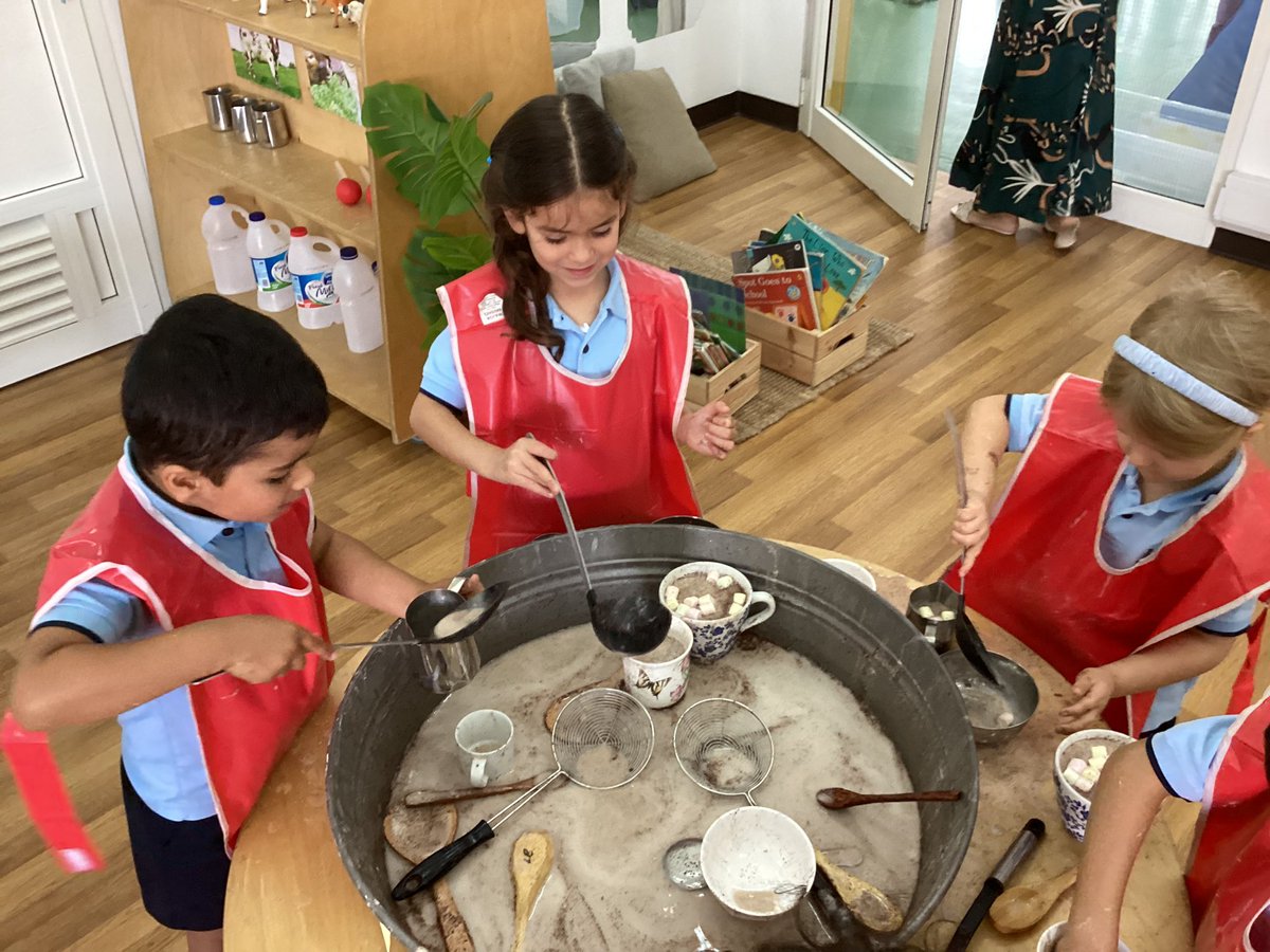 So much fun and learning taking place in FS1. Hot chocolate anyone? #JESSJumLearning #JESSJumCollaboration