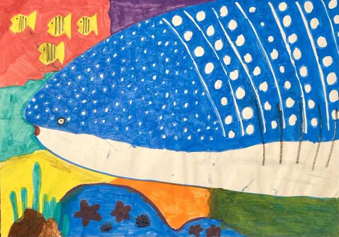 1歳から絵を描き始める。
↓
保育園・6歳(1枚目)
魚が大好き。魚の絵ばかり描く。
↓
小学生・7歳(2枚目)
魚の絵を描き続ける。夢は水族館の飼育員。
↓
高校生(3枚目)
古生代水族館を思い付き、描く。
↓
美大生(4枚目)
在学中に絵本「古生代水族館」を発売し絵本作家に!👈🏻今ここ

#140文字履歴 