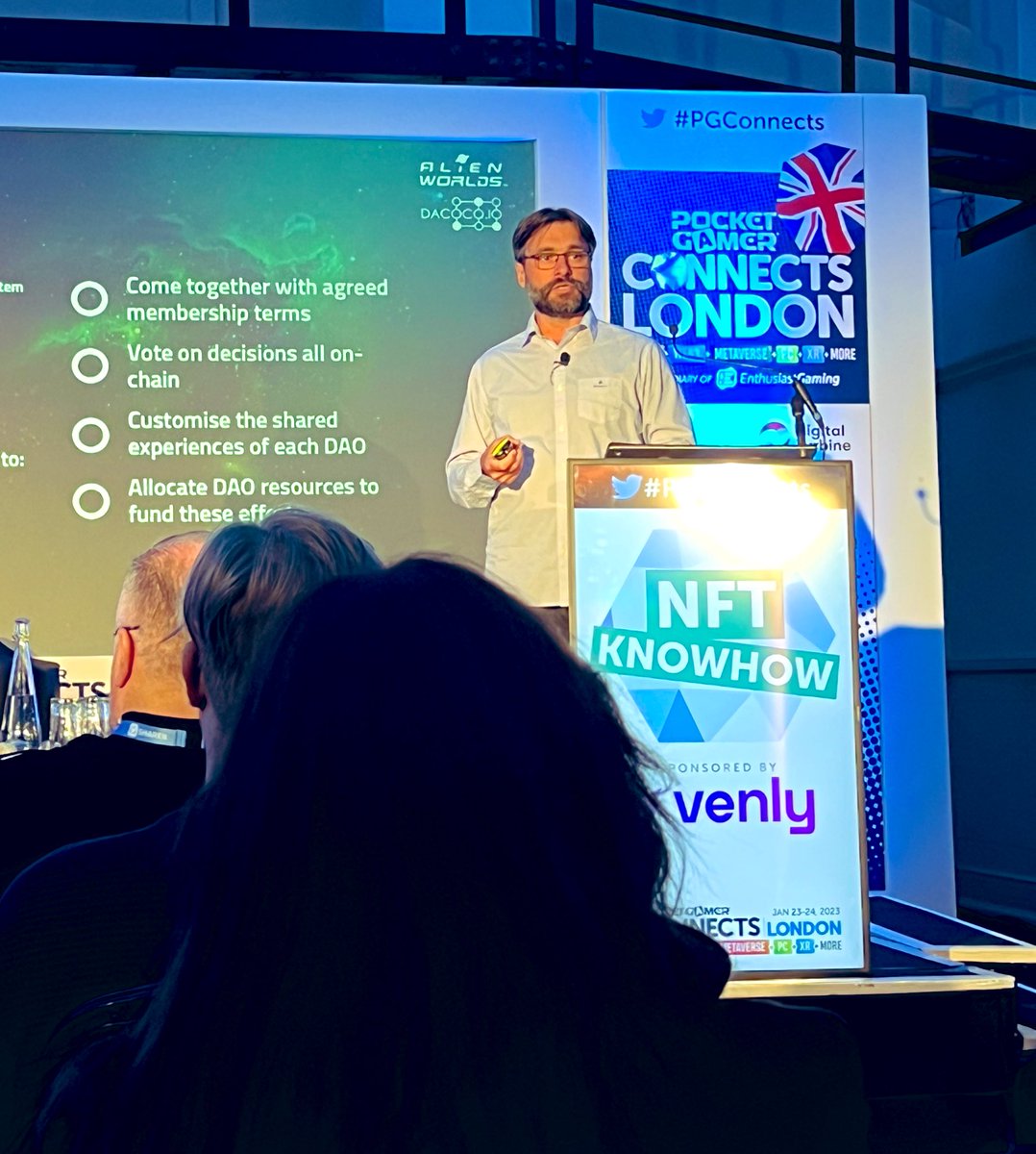 stefancolins's tweet photo. DAOs 🤝 gaming, explained by Dallas from @AlienWorlds @PGConnects https://t.co/rQgygVGpo2