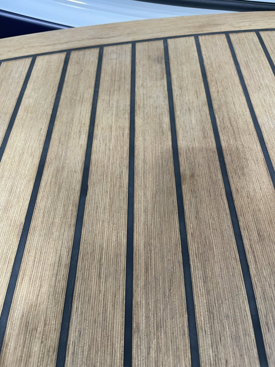 SamRFortescue's tweet photo. @BENETEAU_France strides into the sustainability arena with a new #First44e made from #Elium resin that can be fully reclaimed and reused at end of life. Decks made from Iroko, not teak, and hybrid electric propulsion. And it looks just like a normal First. A new era dawns! https://t.co/YMIu2Z1aFW