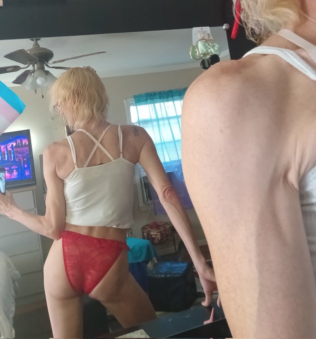 sometimes ..ya forget a pic existed🥴 https://t.co/cto8RAA2XZ