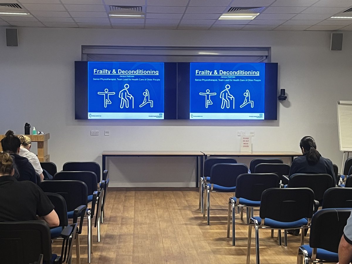 Thanks to the Band 3 & 4 Therapy Assistants for attending todays session on Frailty and Deconditioning. Some great discussions and considerations of frailty across all disciplines and specialities! #physio #OccupationalTherapy #dietician #speechandlanguagetherapy @UHBTherapy