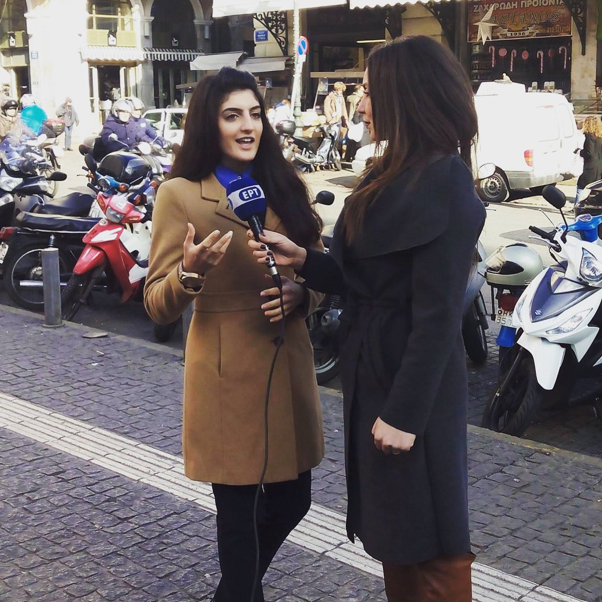 i_kioiloglou's tweet photo. 7 years back, the National Television interviewed me about an event I had organized. A social cooking for volunteers for homeless people and families of Athens. (1/2) #socialcooking #socialchange #givingback #community https://t.co/y7W8FbcWtf
