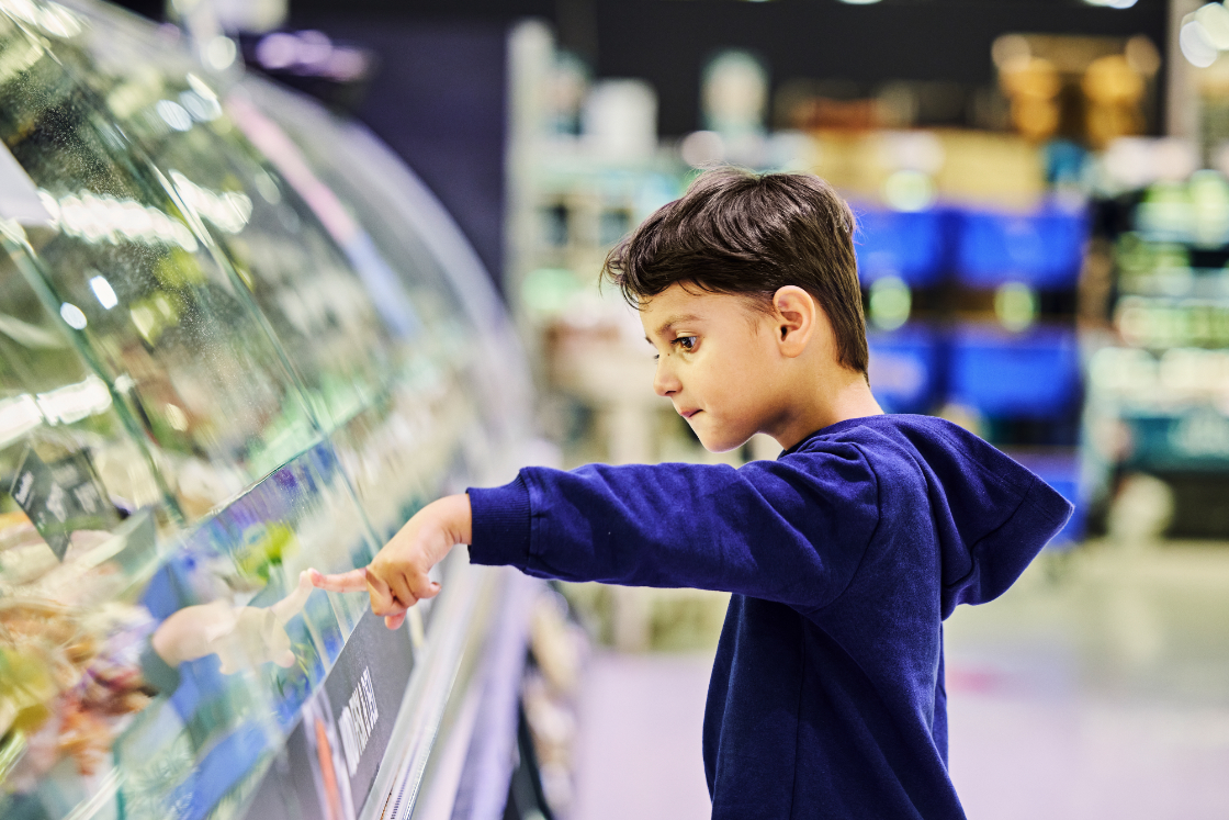 Danfoss_Italia's tweet image. Il Gruppo Salling e Danfoss collaborano con Microsoft per ridurre gli sprechi alimentari e il consumo energetico dei sistemi di refrigerazione utilizzati nei punti vendita al dettaglio. 🥗

Scopri di più 👉 danfoss.com/it-it/about-da…