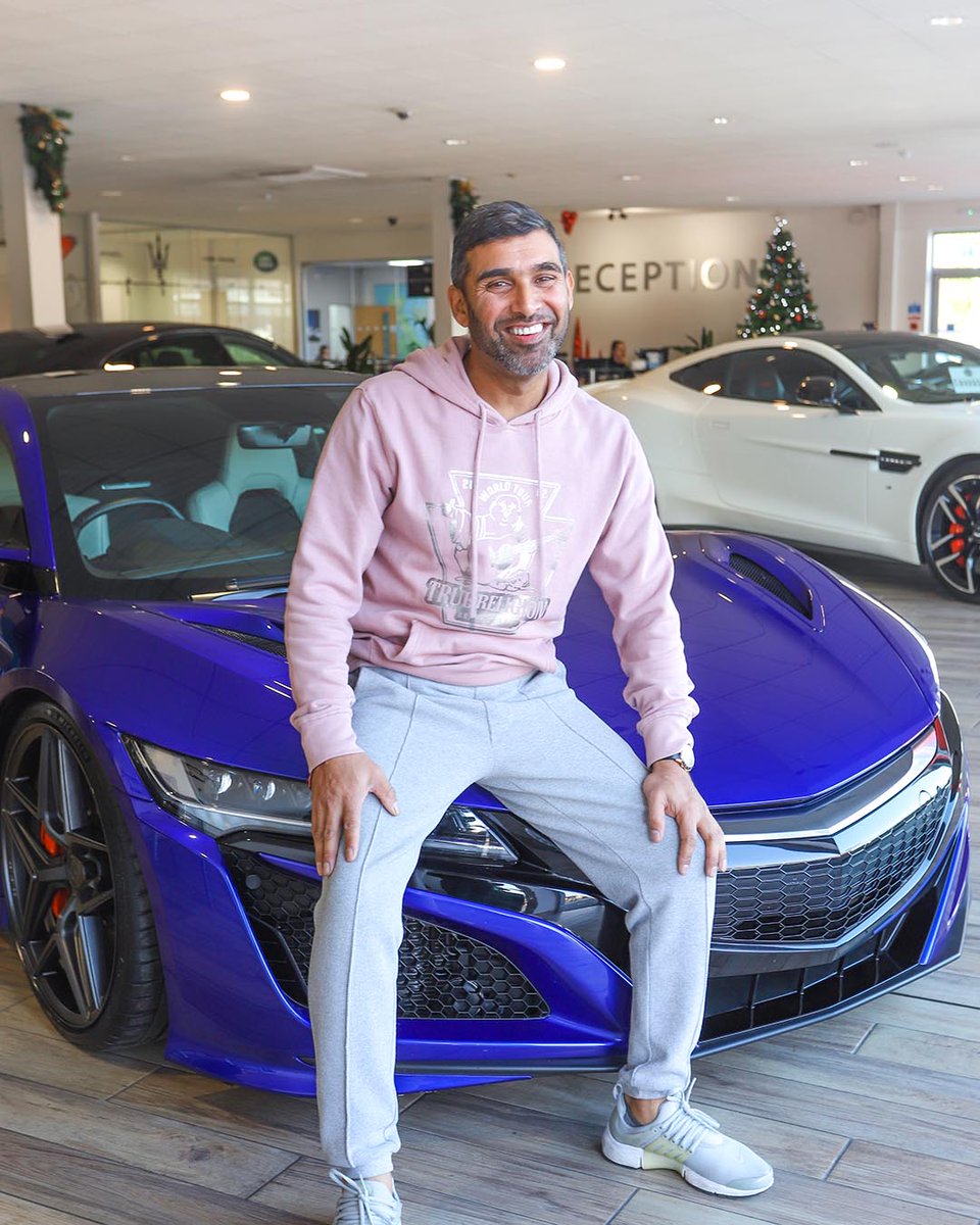 Our customer Raj collecting his Honda NSX🔥

We wish you many happy miles, sure this car is turning heads already 🙌👀

#Harrogate #Hondansx #carsofinstagram #Supercars
