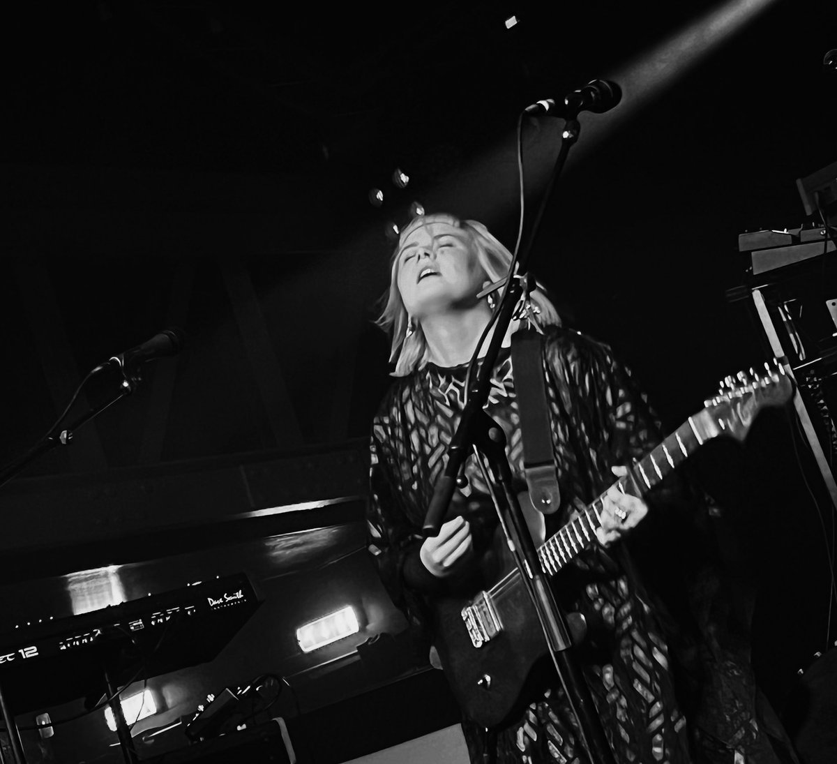 Elinborg's tweet photo. I'm so excited to be supporting the wonderful @amandatenfjord on the 16th of February, at Ideal Bar in @VEGAcph! If you're in Copenhagen, come say HIII! 💙 

https://t.co/xdTKFZQmxO https://t.co/m1ezNwXmaJ
