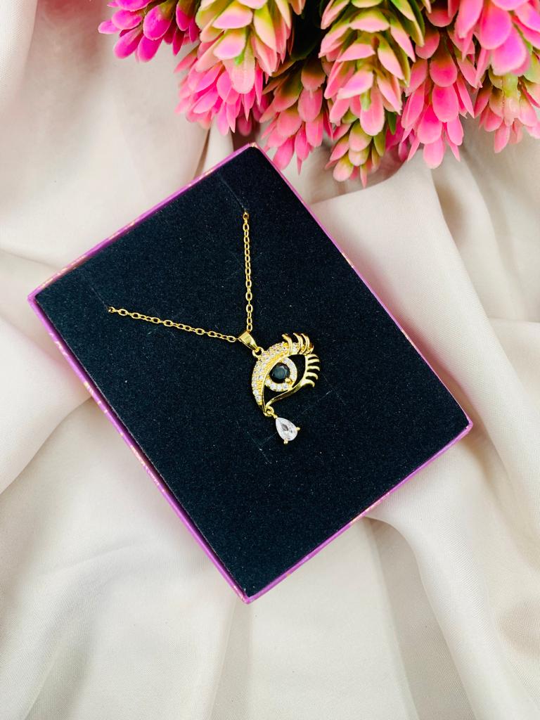 MeritusHub's tweet photo. Cute and unique necklace 

5000 each https://t.co/aRwHdu8jTF