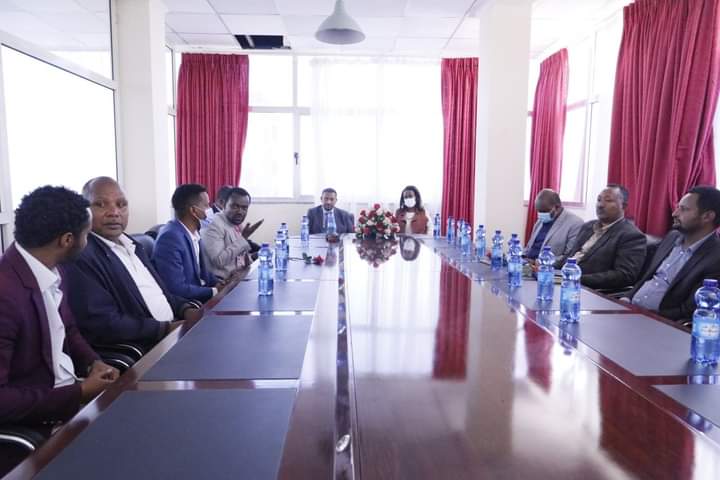 abutilove's tweet photo. @ashenafi_meaza በእርሶ የሪፎርም ስራዎች በርካቶች ተጠቅመዋል💙⚖️ በተለይ የተከላካይ ጠበቆች ፅ/ቤትን በሞራልም በአቅምም ገንብተው  በሺዎች የሚቆጠሩ ዜጎች አስተማማኝ ነፃ የጥብቅና አገልግሎት እንዲያገኙ አድርገዋል። ከልብ አመሠግናለሁ🙏 https://t.co/moMhqWVYat