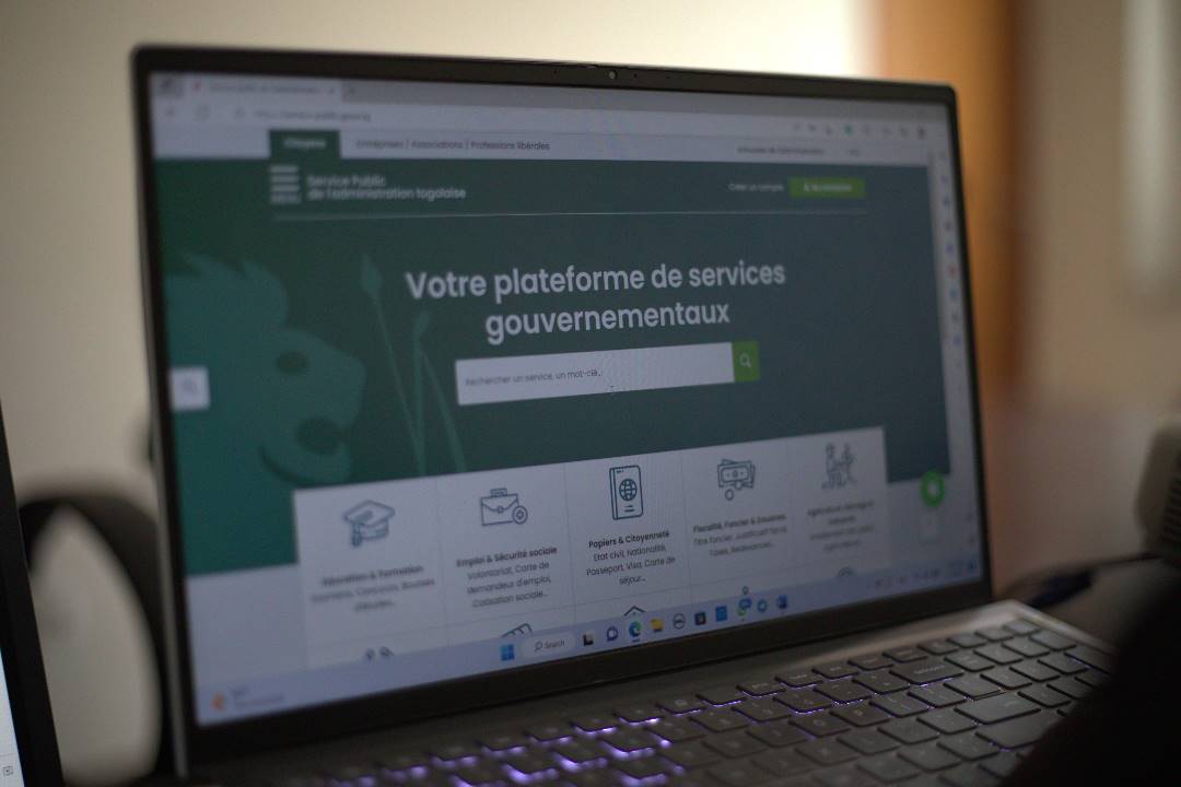 ServicepublicTG's tweet photo. 1/4
Sur https://t.co/bFa76Xi1Od, c'est plus de 200 procédures administratives répertoriées et déjà 6 procédures digitalisées.
#servicepublictg #togodigital https://t.co/TQqqBPQ8Q6