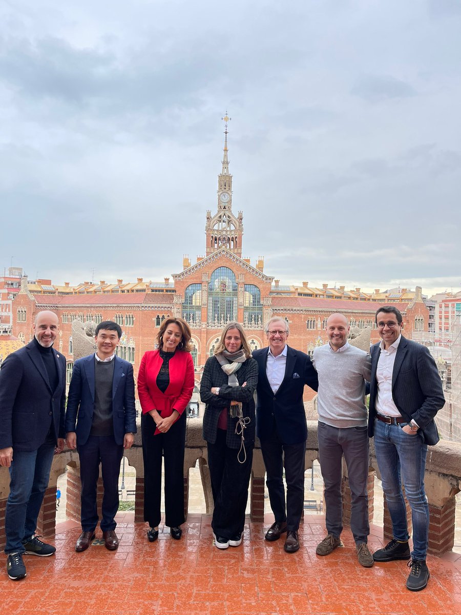 Intermèdia Comunicació (@intermediagdc) on Twitter photo Visita dels directius de <a href="/HuaweiMobileESP/">Huawei Mobile España</a> Jay Liu i <a href="/theresejamaa/">Therese Jamaa</a> per conèixer els projectes en #digitalhealth que treballa l’ecosistema emprenedor del <a href="/BCNHealthHub/">Barcelona Health Hub</a> amb <a href="/cpascualf/">Cristian Pascual</a> <a href="/EvaRosellSolano/">Eva Rosell</a> <a href="/BadrinasLuis/">Luis Badrinas</a> @xavijome i <a href="/albertortas/">Albert Ortas</a> Visita dels directius de <a href="/HuaweiMobileESP/">Huawei Mobile España</a> Jay Liu i <a href="/theresejamaa/">Therese Jamaa</a> per conèixer els projectes en #digitalhealth que treballa l’ecosistema emprenedor del <a href="/BCNHealthHub/">Barcelona Health Hub</a> amb <a href="/cpascualf/">Cristian Pascual</a> <a href="/EvaRosellSolano/">Eva Rosell</a> <a href="/BadrinasLuis/">Luis Badrinas</a> @xavijome i <a href="/albertortas/">Albert Ortas</a>