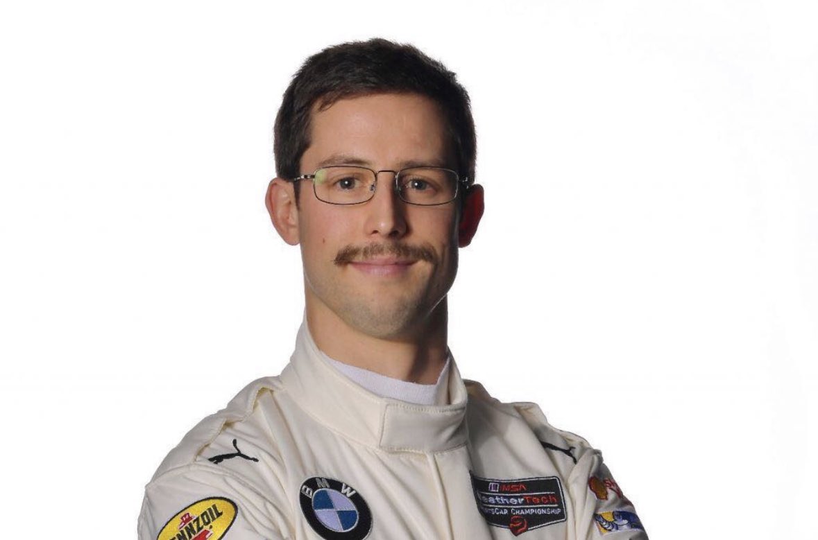 <a href="/autosport/">Autosport</a>