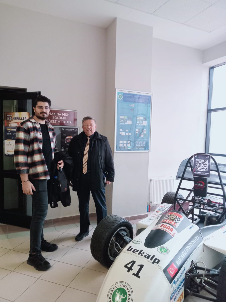 ttokocaeli's tweet photo. Esnek, dayanıklı güvenlik bariyerlerinin üretimini yapan RAYSAN Bariyer, KOÜ ve KOÜ TTO ile ürünlerin uluslararası arenada kabul gören standartlara göre testlerinin yapılması ve ekipmanlarının geliştirilmesi için Yavuzhan Cengiz KOÜ TTO’yu ve Makine Müh. bölümünü ziyaret etti. https://t.co/HSVCfQsrlo