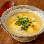 温かいものが食べたくなるような寒い日にぴったりそう!電子レンジで作れる「お粥」レシピ!