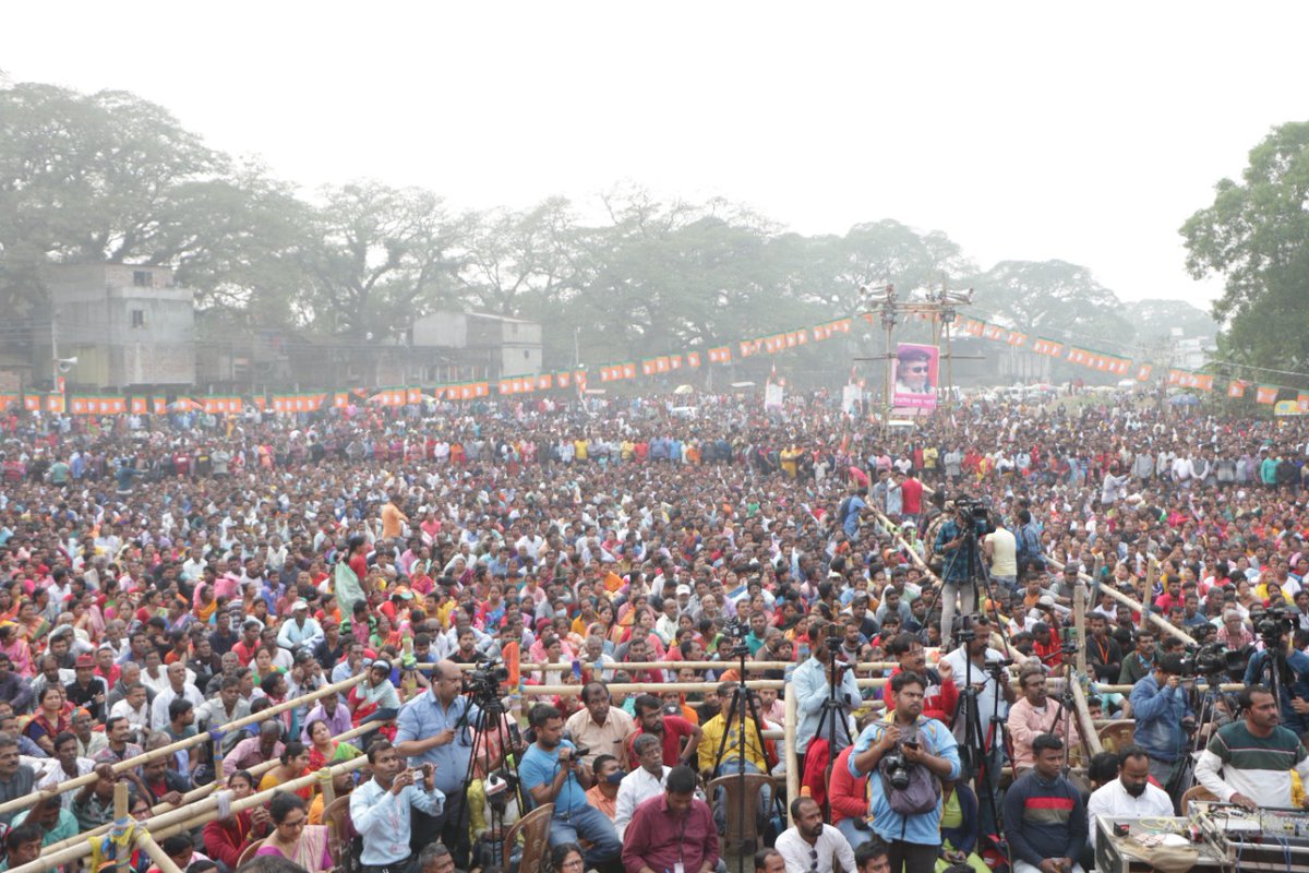 BJP4Bengal's tweet photo. স্বচ্ছ পঞ্চায়েত গড়ার লক্ষ্যে নদীয়া দক্ষিণ সাংগঠনিক জেলার বগুলায় মিছিল ও বিশাল জনসভায় উপস্থিত আছেন রাজ্য সভাপতি @DrSukantaBJP এবং বিজেপি নেতা শ্রী @mithunda_off, সাংসদ জগন্নাথ সরকার সহ জেলা নেতৃত্ব এবং কর্মীবৃন্দ। https://t.co/3OXOjB2fPE