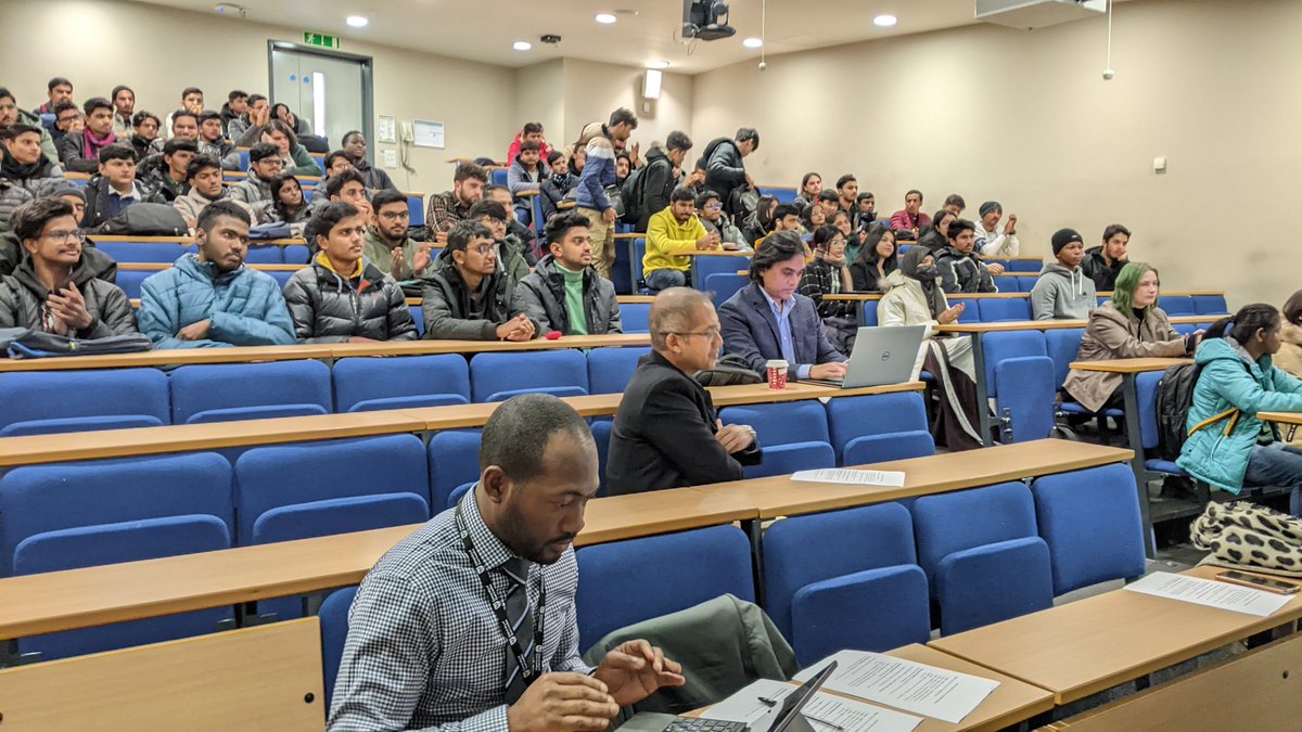ACEatUEL's tweet photo. Great to see many of our UG students at induction today.  If you were unable to join us, don't worry we will have catch up sessions. For those who are here, hope you are having  great time. #BeTheChange @UEL_News https://t.co/MpMRF9eVDf