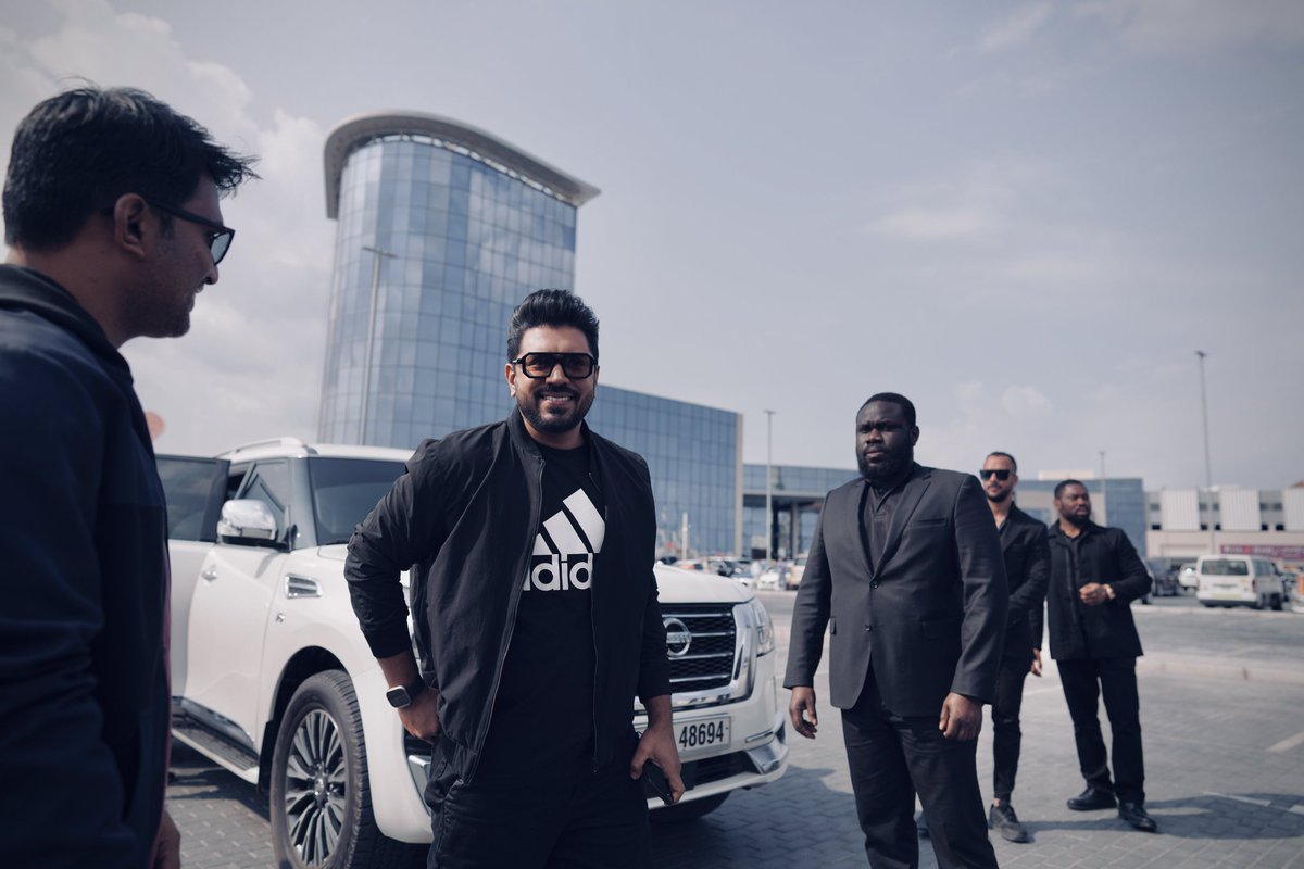 VishnuRaj112's tweet photo. Stylish Look in #NP42 💥🔥

#NivinPauly - #HaneefAdeni https://t.co/PgqIbRXJ1K