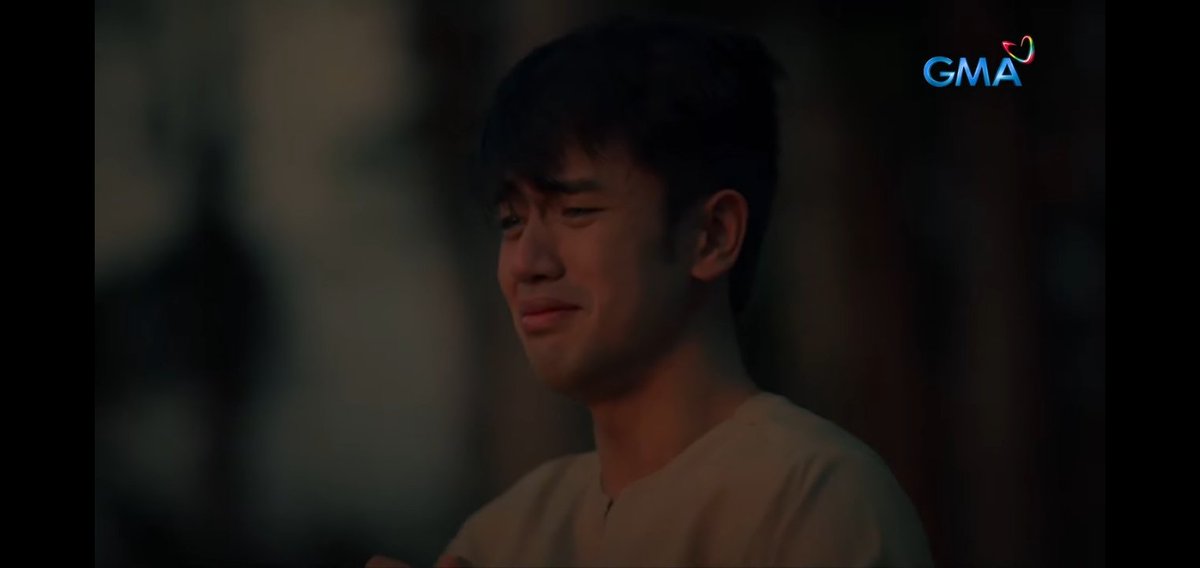 skraikt's tweet photo. he was so lost and this looks felt like he was abandoned. the way he keep calling out to klay. sobrang sakit. ang sakit sakit niyong mahalin.

#MCIEndgame | FILAY Babu https://t.co/qsH02B5d7F