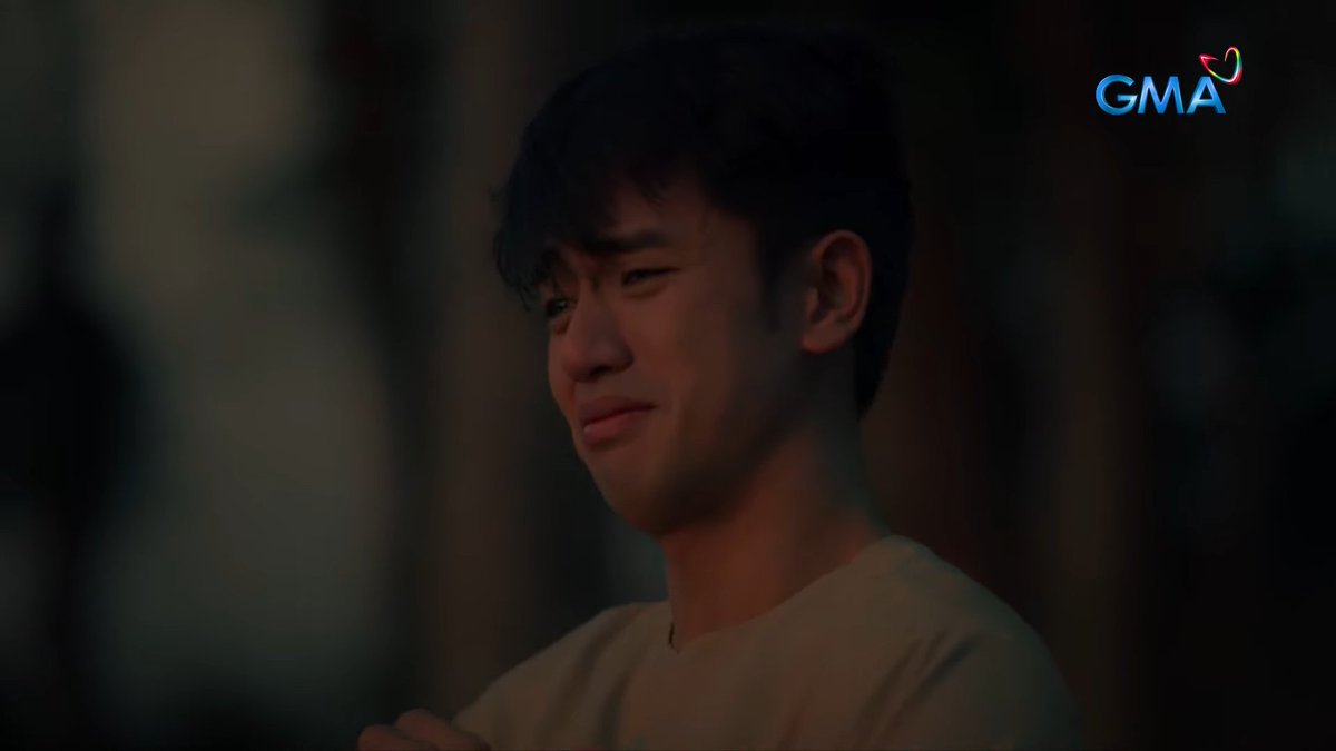 It_IsMyKate's tweet photo. Fidel never cried this way in front of Klay. He was holding back. When she can no longer see his face &amp; vice versa, he finally breaks down.

And thus, the 13-year wait begins.

FILAY Babu
#MCIEndgame https://t.co/q25GFgZ023