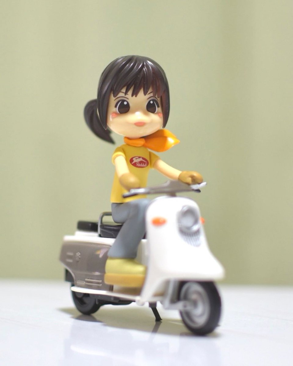 62_bug's tweet photo. 付属品も増えていく件
#ラビット
#ラビットスクーター
#ブルボンキーホルダー https://t.co/MFV141KleK