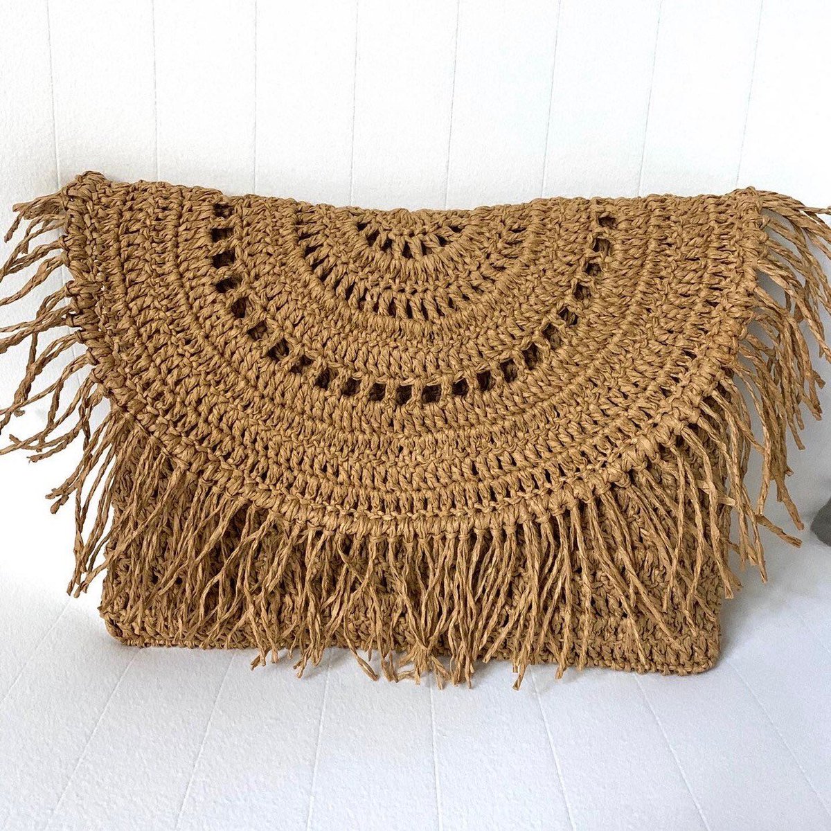 Nalanavdar1's tweet image. Best seller  #etsy #tophandle #minimalist #mmdnyyr #pochettedipaglia #birthdaygifts #tasselclutchbag #braunestrohkupplung #summeraccessories etsy.me/3kIYeWU