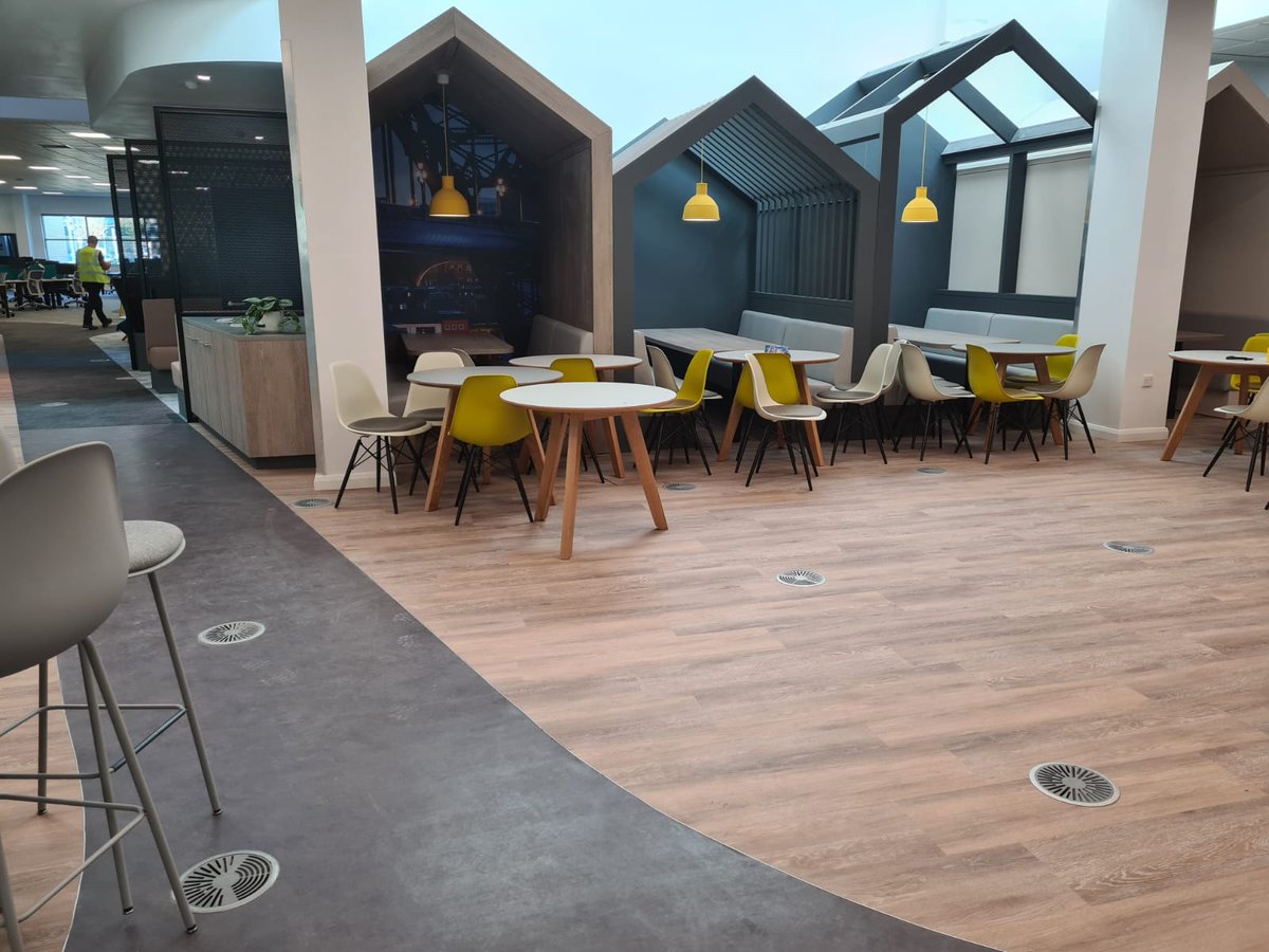 FloorForm's tweet image. Work completed at the Hut Group offices in Manchester, 13,000 m2 of Rubber, Ceramic Tiling &amp;amp; Carpet Tiles.